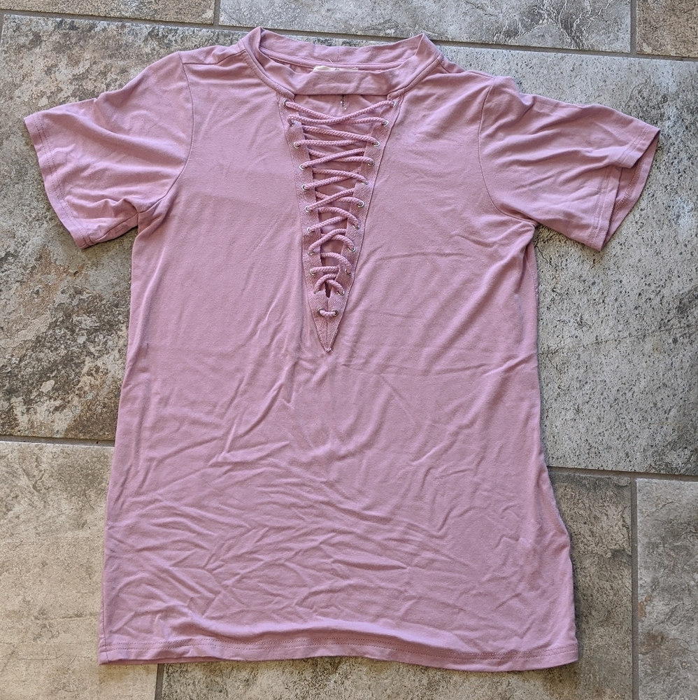 Soft, Stretchy, Lace Up, Mauve Top